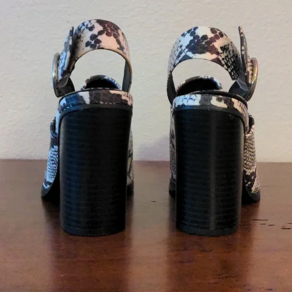 Justfab 'Dion' snake print chunk heel booties - Picture 4 of 6